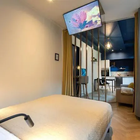 Oldbasin Apartment *